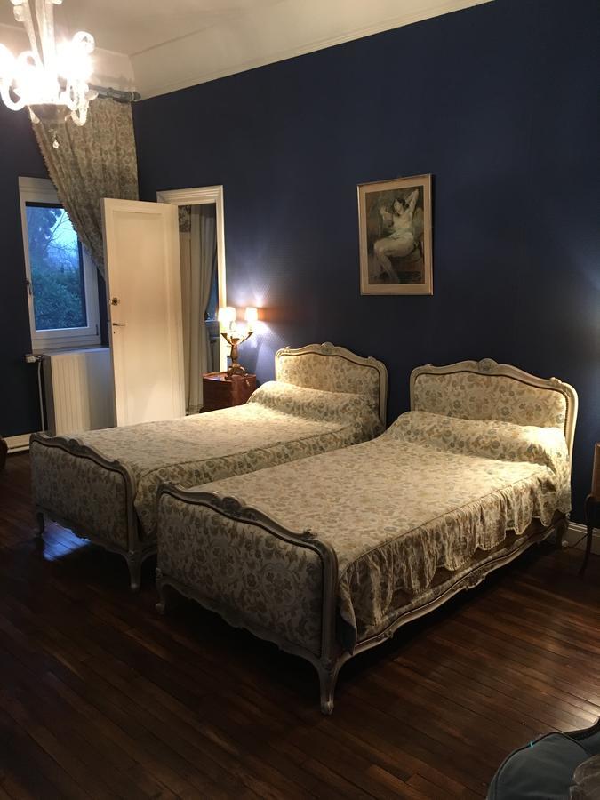 Bed and Breakfast Manoir De La Graviere Mouzon  Exterior foto